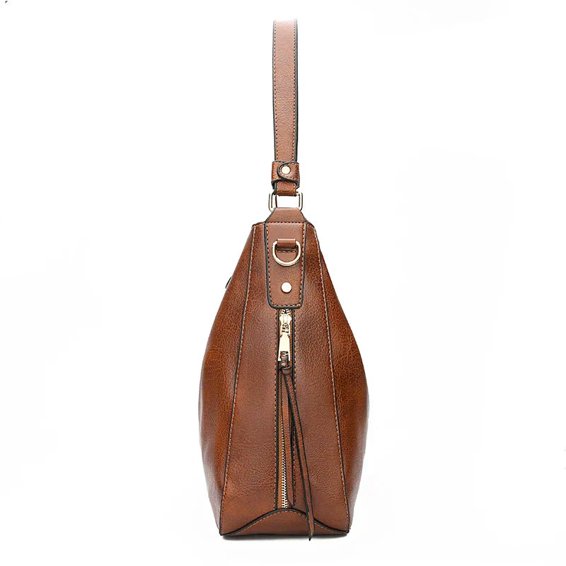 Anna Paula | Timeless Leather Bag