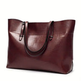 Emilia Martha | Essential Elegant Handbag
