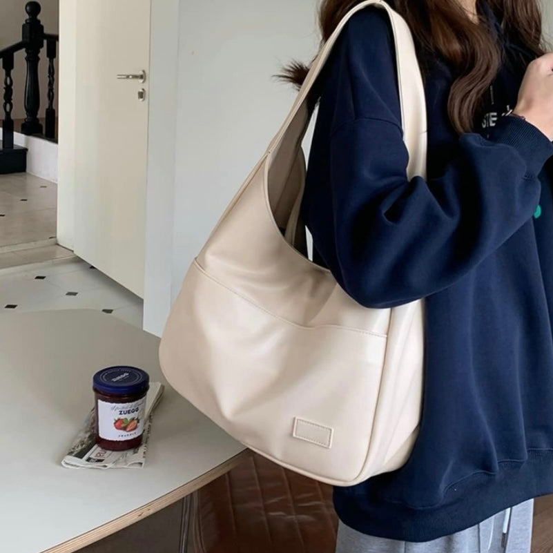 Emilia Rose | Refined Shoulder Bag