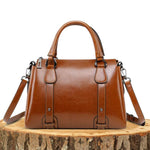 Emma Ida | Glossy Shoulder Bag