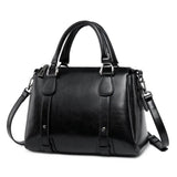 Emma Ida | Glossy Shoulder Bag