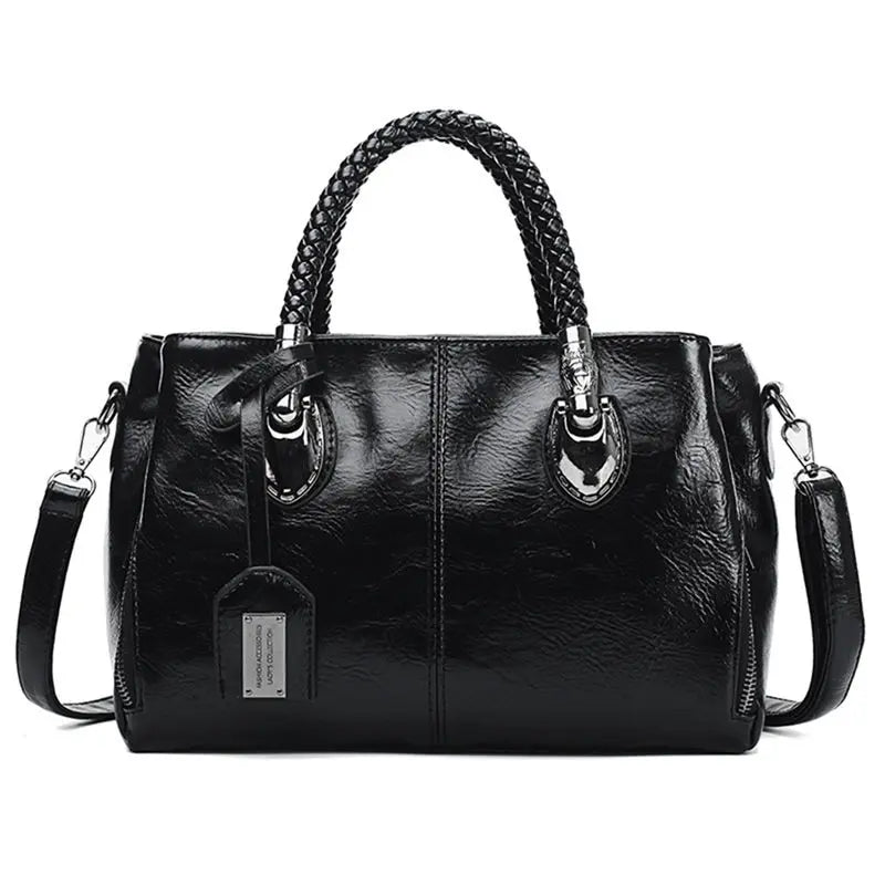 Lina Martha | Versatile Handbag